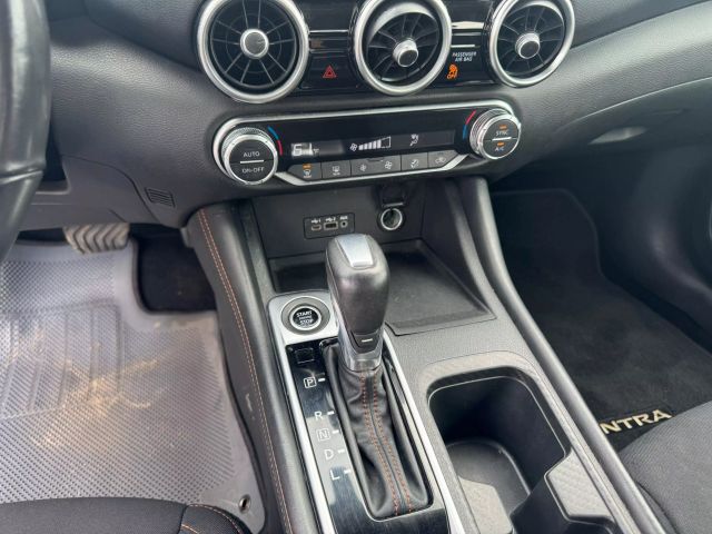 Vehicle image 22 of 23