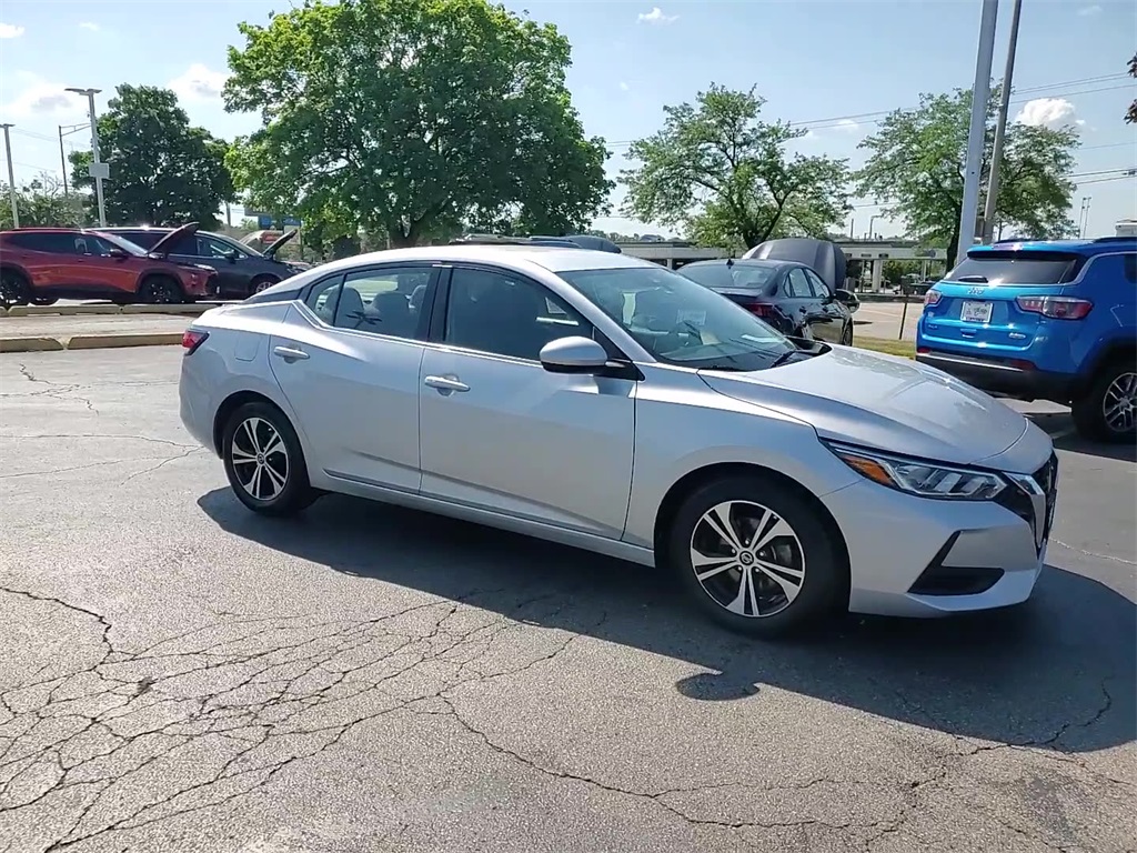Vehicle image 11 of 34