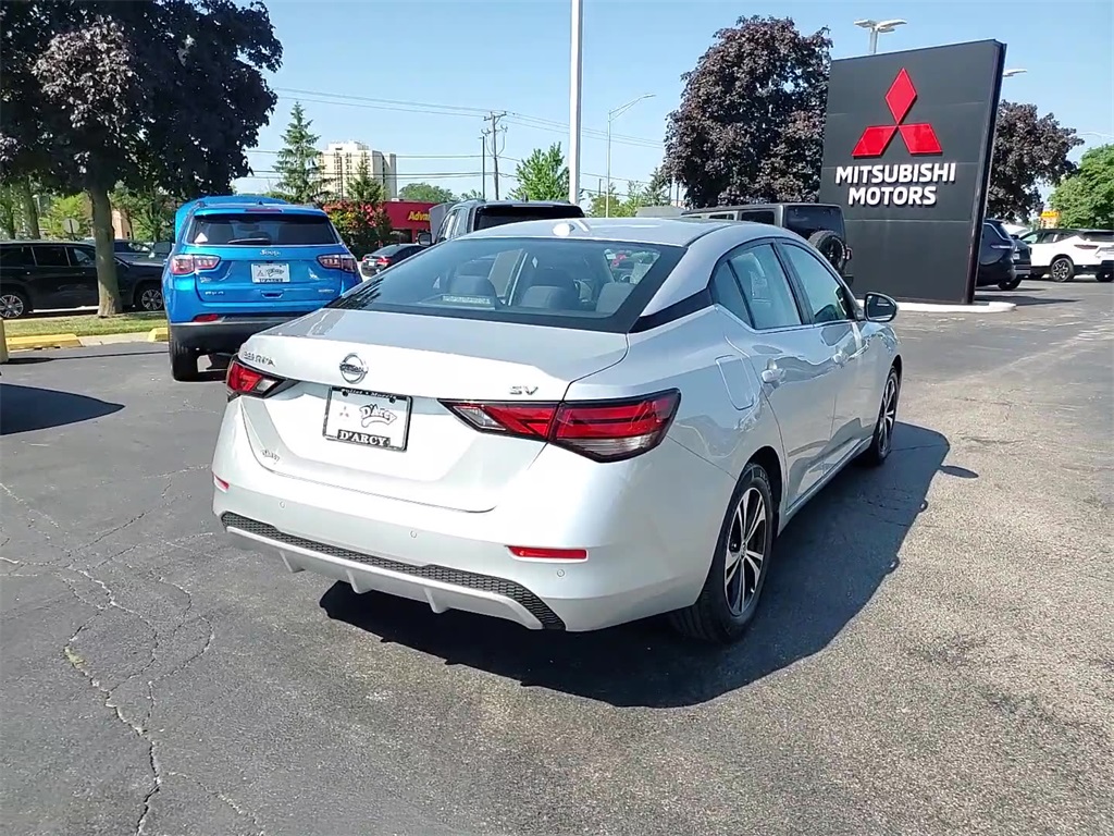 Vehicle image 16 of 34
