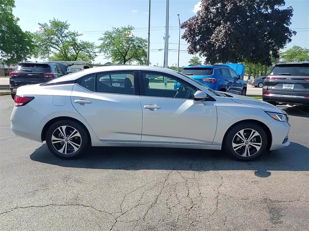Vehicle image 12 of 34