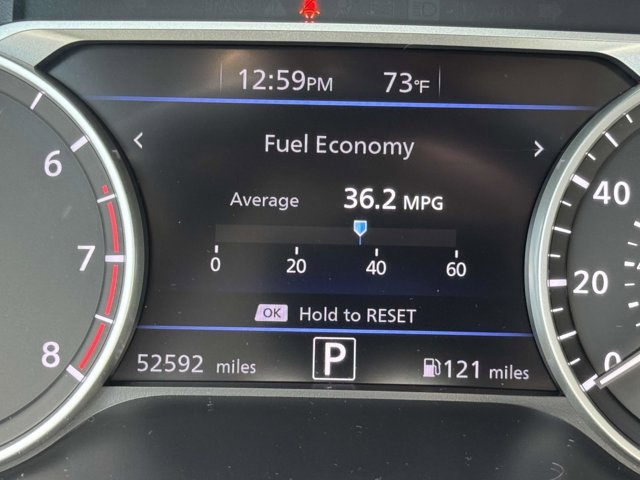 Vehicle image 18 of 27