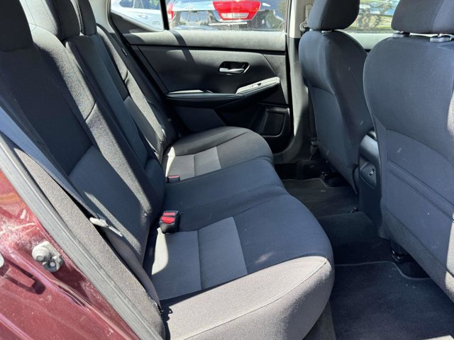 Vehicle image 20 of 27