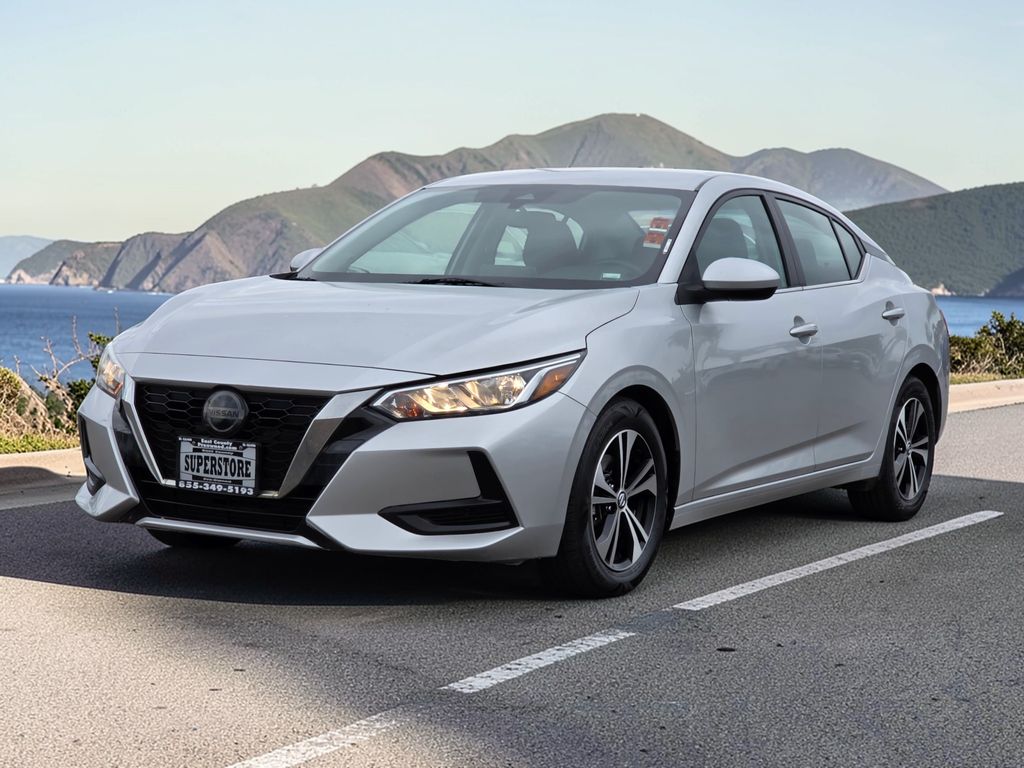 2022 Nissan Sentra SV Image 1 of 42