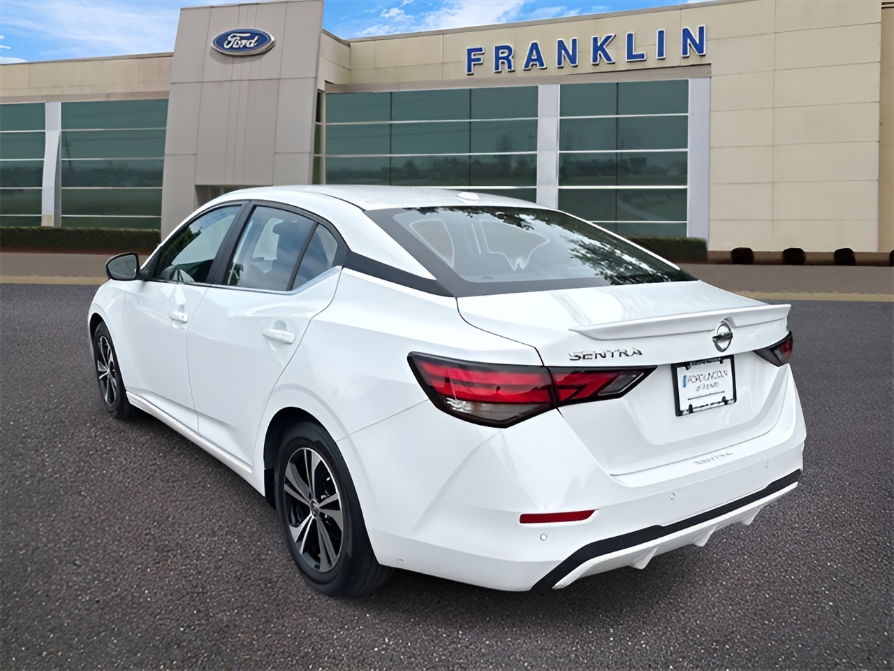 Vehicle image 40 of 41