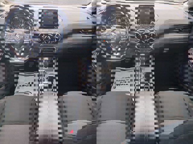 Vehicle image 14 of 36