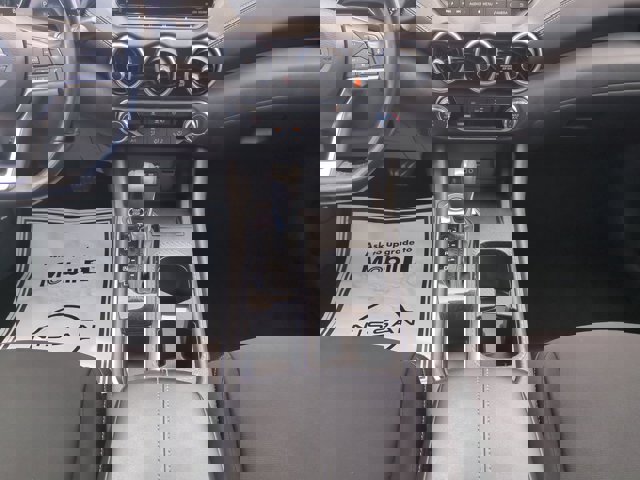Vehicle image 18 of 36
