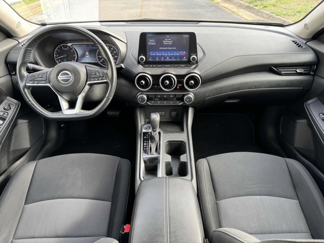 Vehicle image 7 of 27