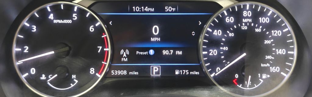 Vehicle image 44 of 47