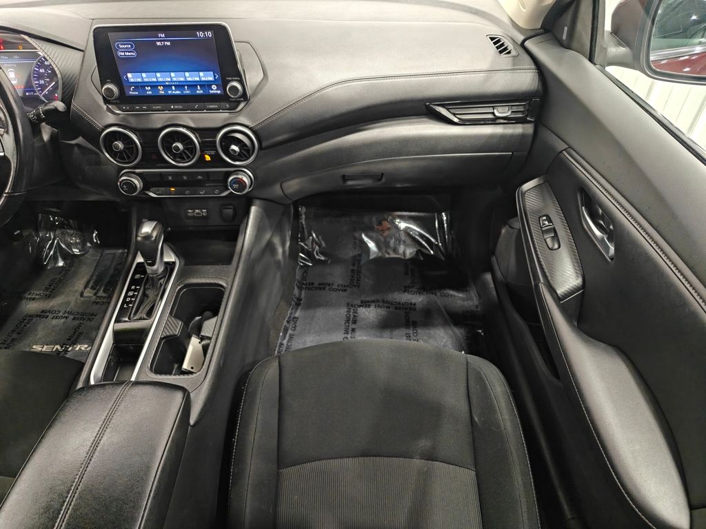 Vehicle image 24 of 47