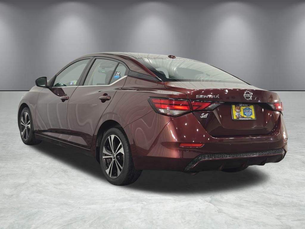 Vehicle image 8 of 47