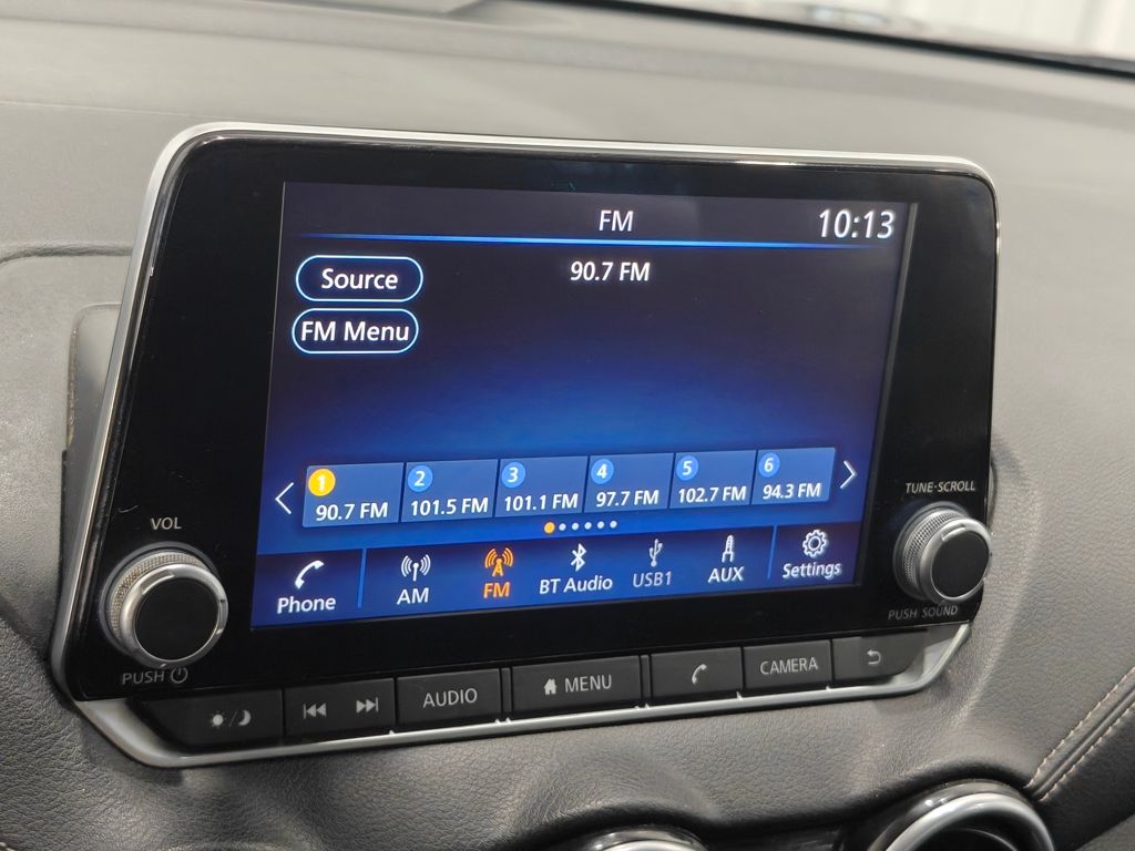 Vehicle image 15 of 47