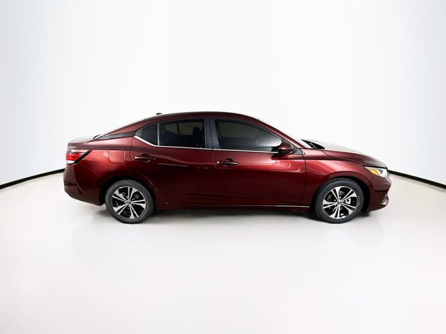 Vehicle image 4 of 33