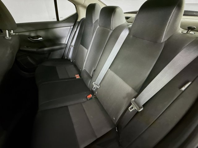 Vehicle image 12 of 33