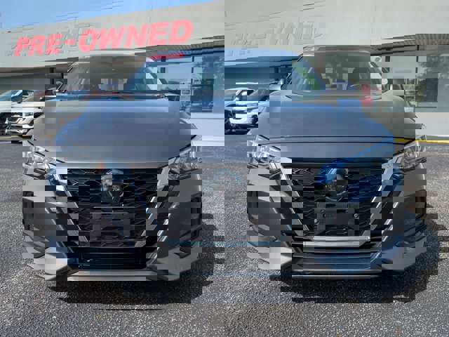 Vehicle image 2 of 28