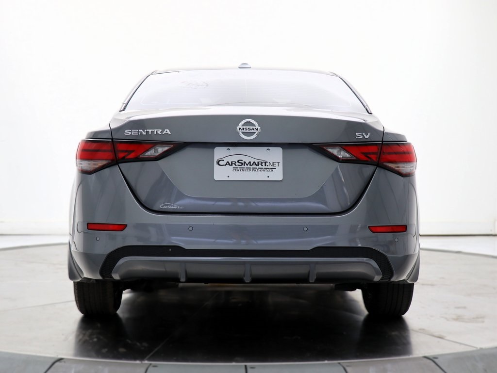Vehicle image 12 of 52