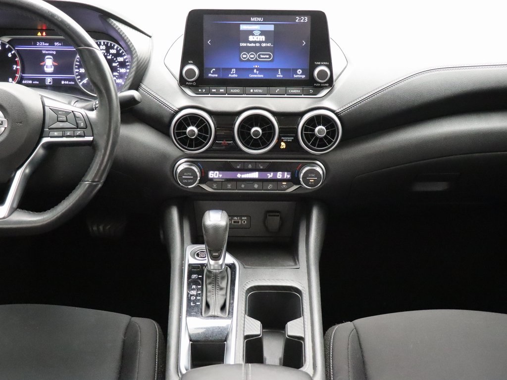 Vehicle image 36 of 52
