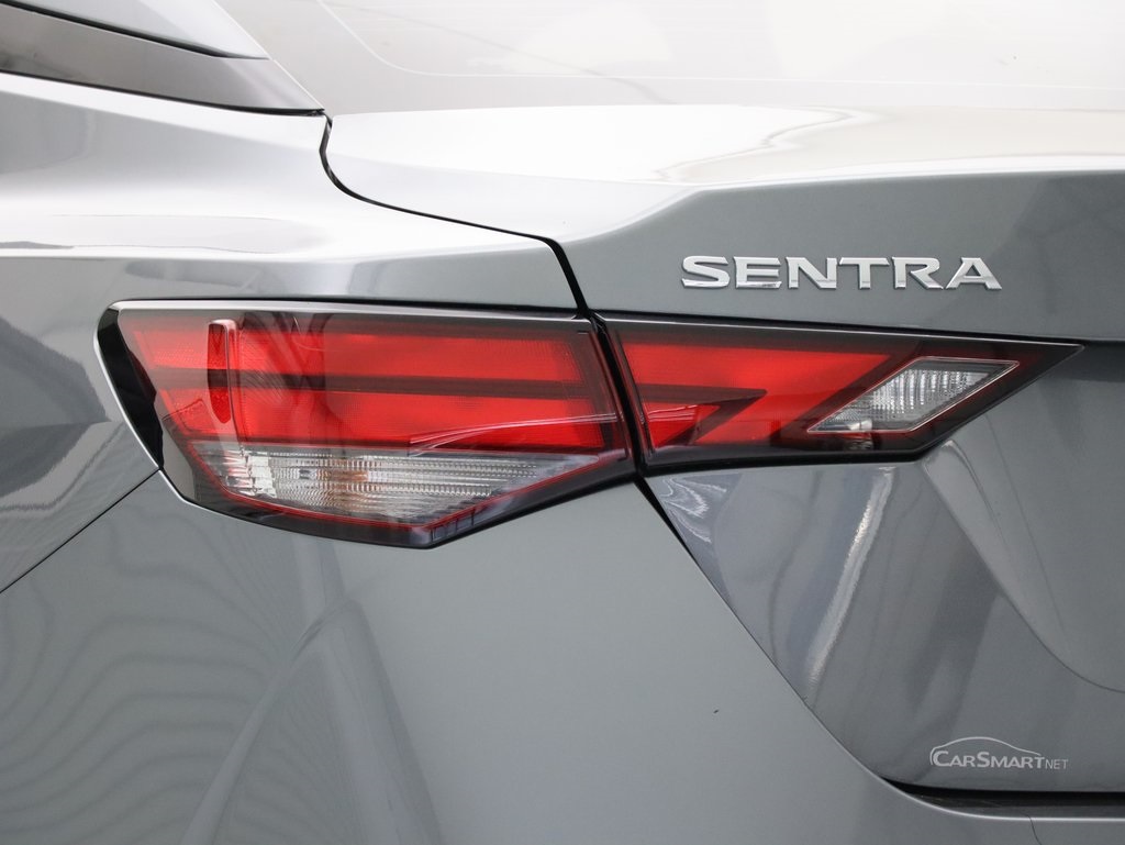 Vehicle image 51 of 52