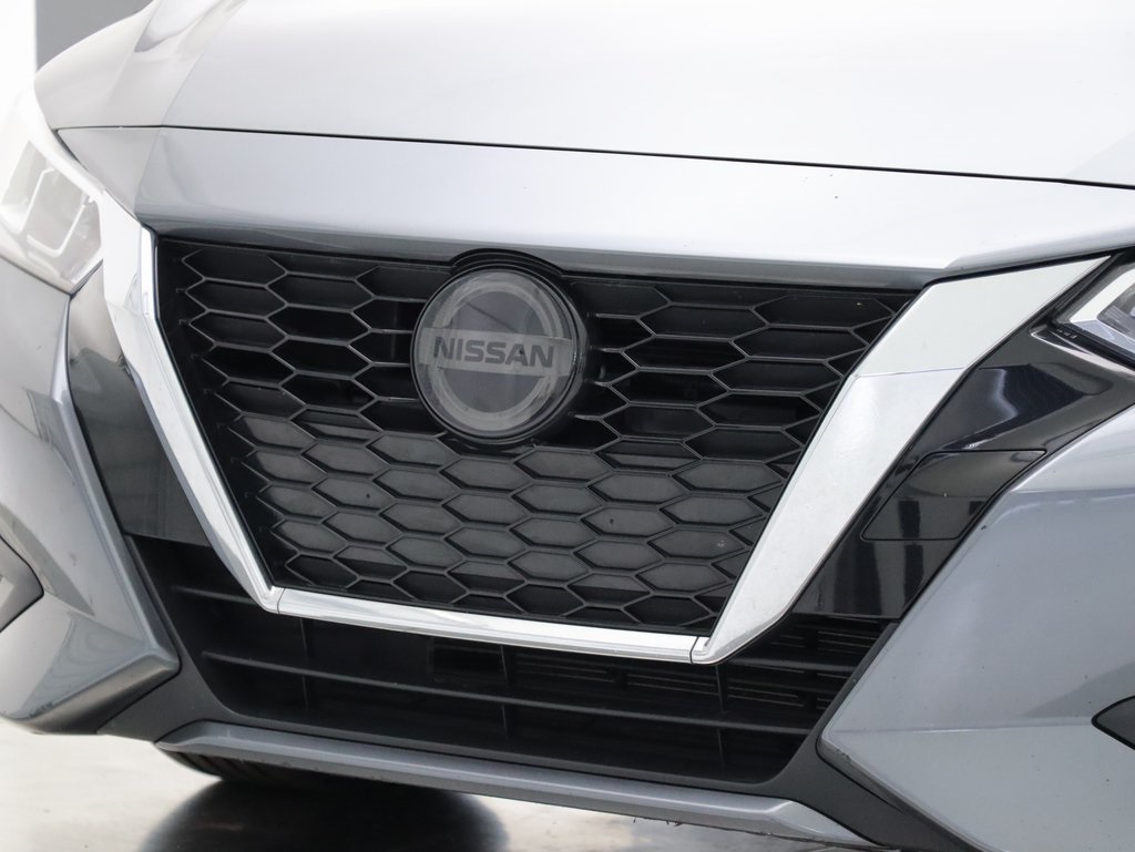Vehicle image 42 of 52