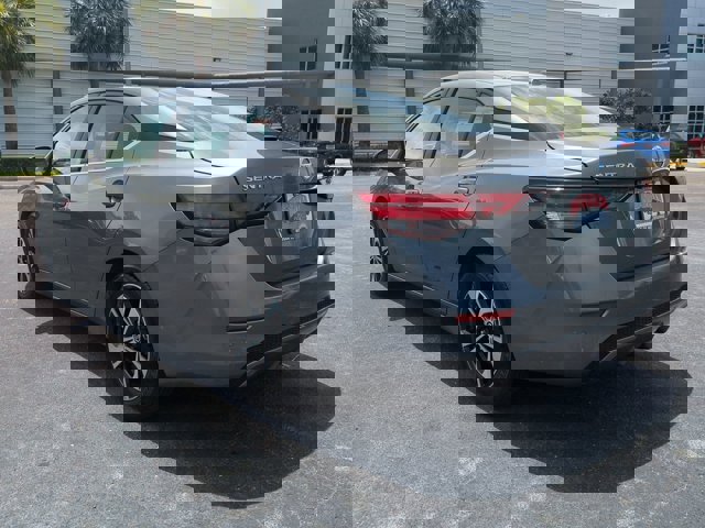 Vehicle image 8 of 35