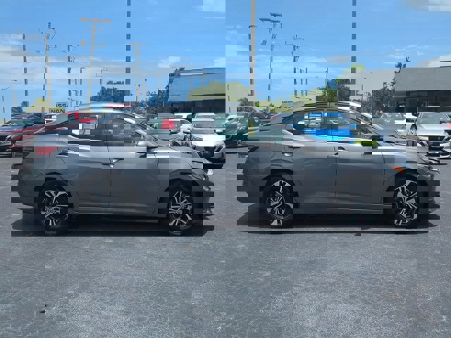 Vehicle image 5 of 35