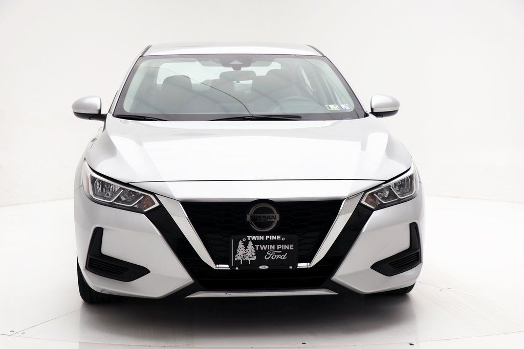 Vehicle image 3 of 22