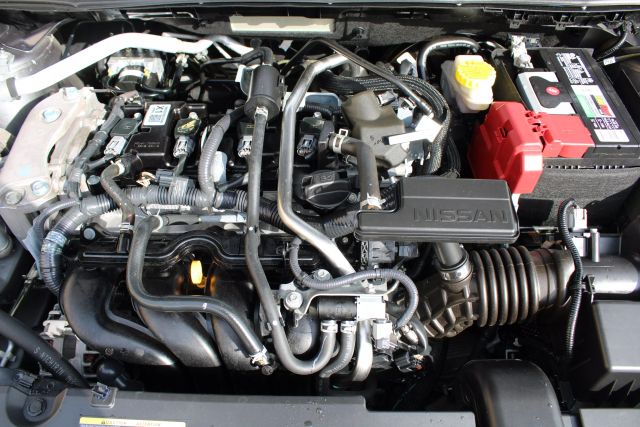 Vehicle image 37 of 40