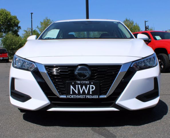 Vehicle image 1 of 15