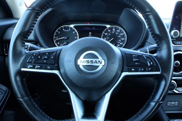 Vehicle image 7 of 15