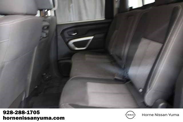 Vehicle image 8 of 15