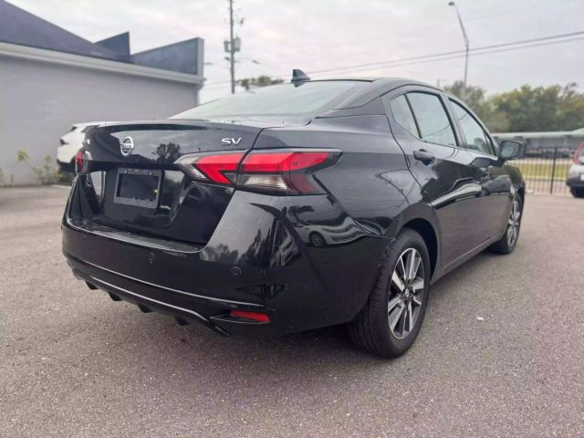 Vehicle image 5 of 13