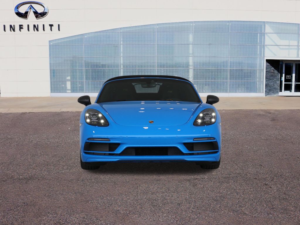 2022 Porsche 718 Boxster T Image 3 of 44