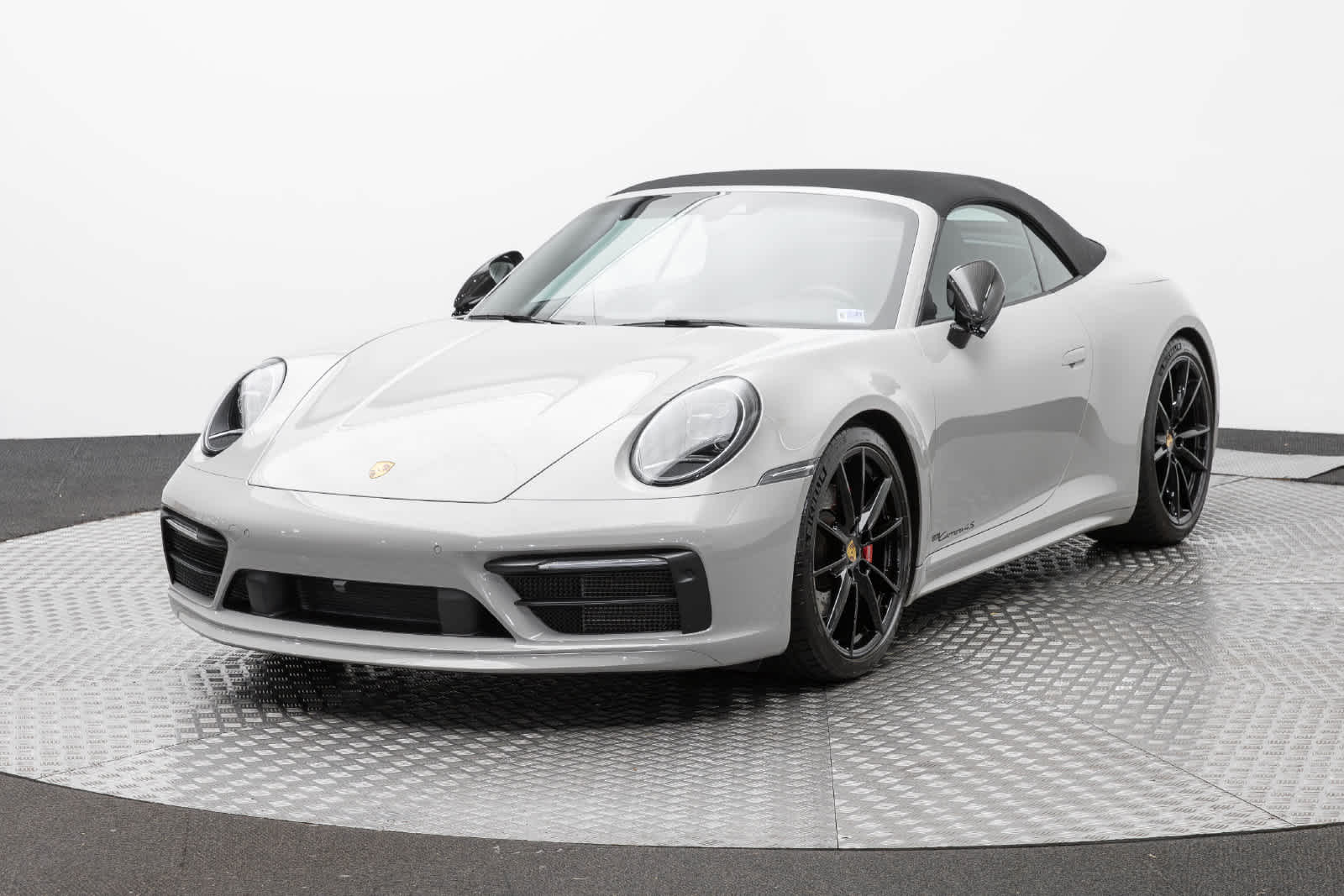 2022 Porsche 911 Image 1 of 78