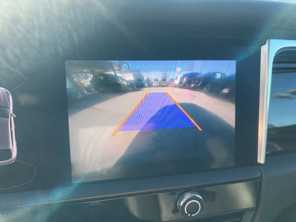 2022 Porsche Macan Base Image 35 of 59