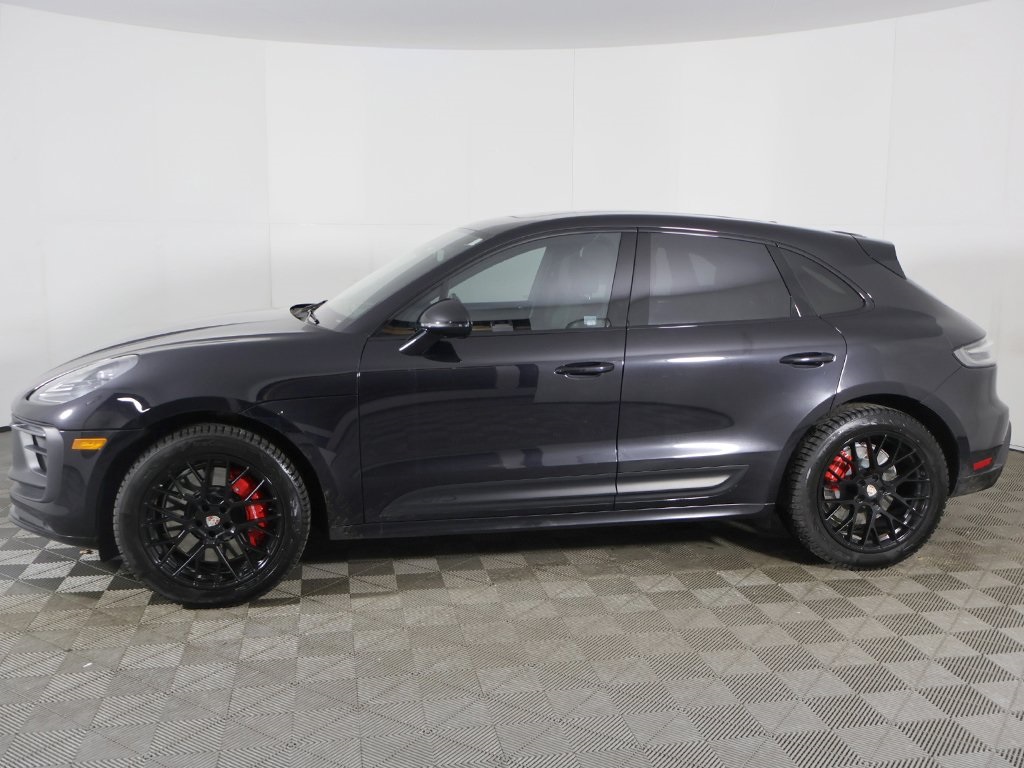 2022 Porsche Macan GTS Image 11 of 64
