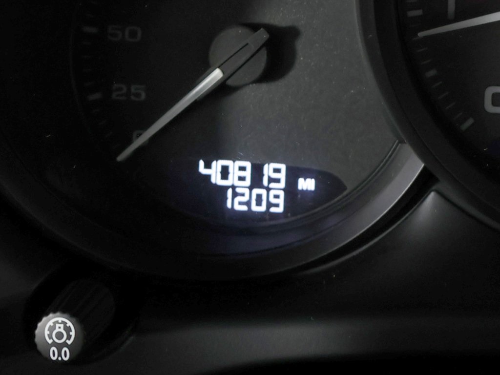 2022 Porsche Macan GTS Image 26 of 64