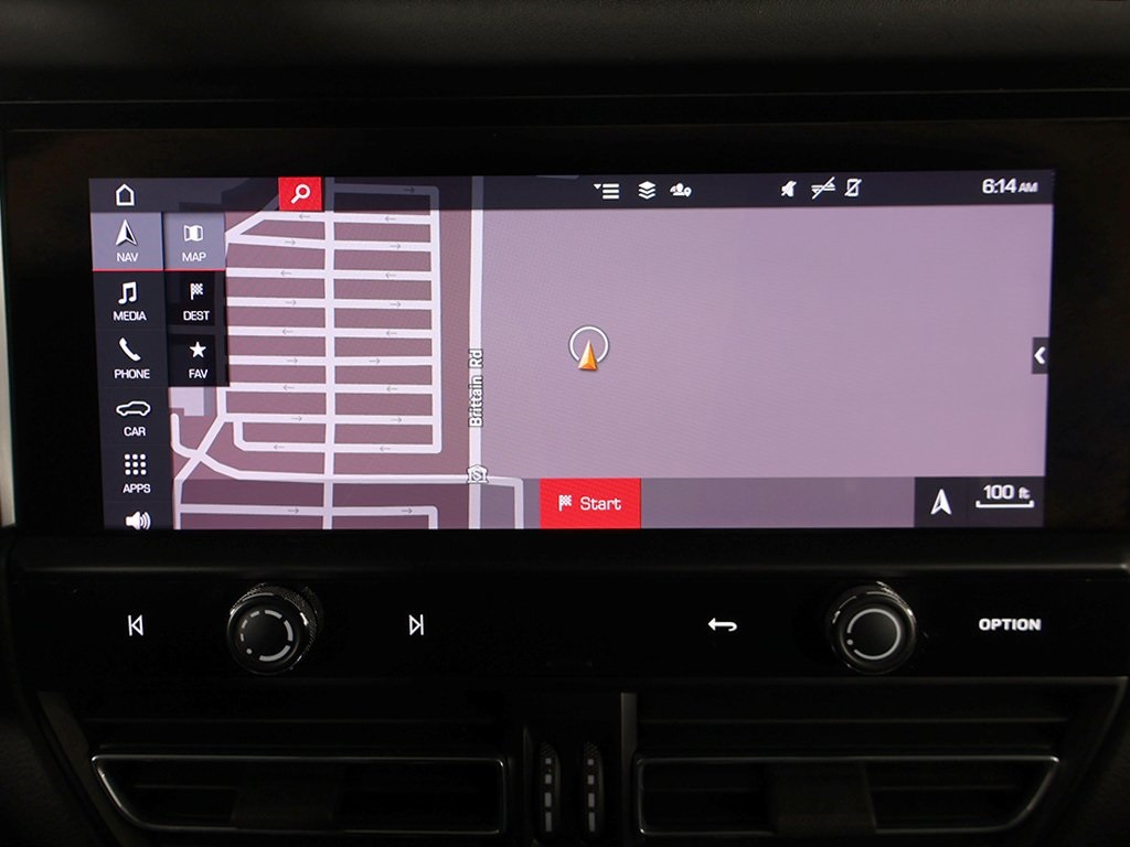 2022 Porsche Macan GTS Image 28 of 64