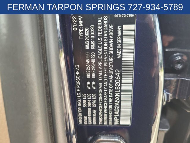 2022 Porsche Macan S Image 29 of 34