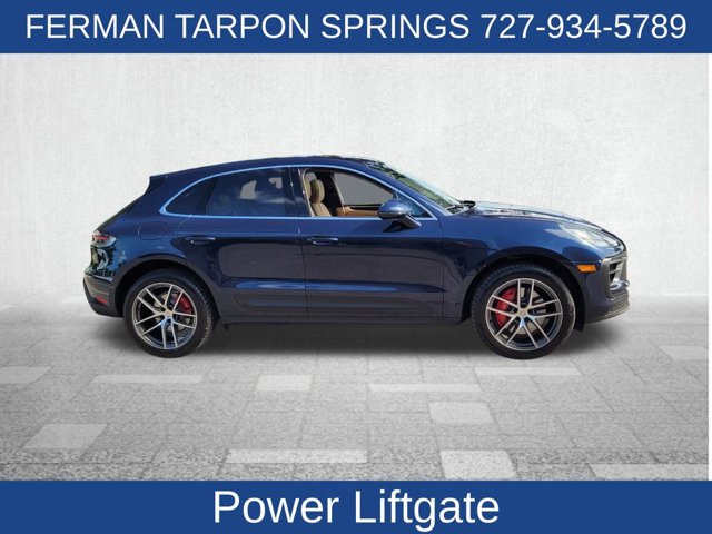 2022 Porsche Macan S Image 6 of 34