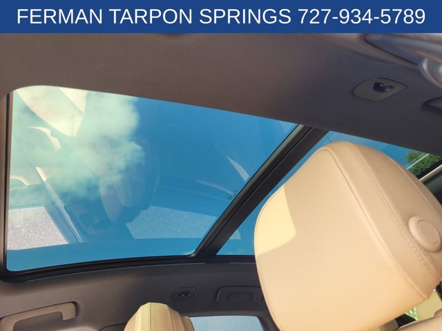 2022 Porsche Macan S Image 32 of 34