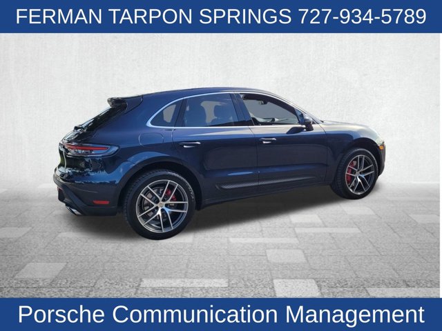 2022 Porsche Macan S Image 7 of 34