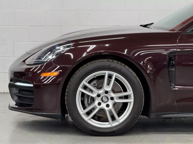 Vehicle image 13 of 39