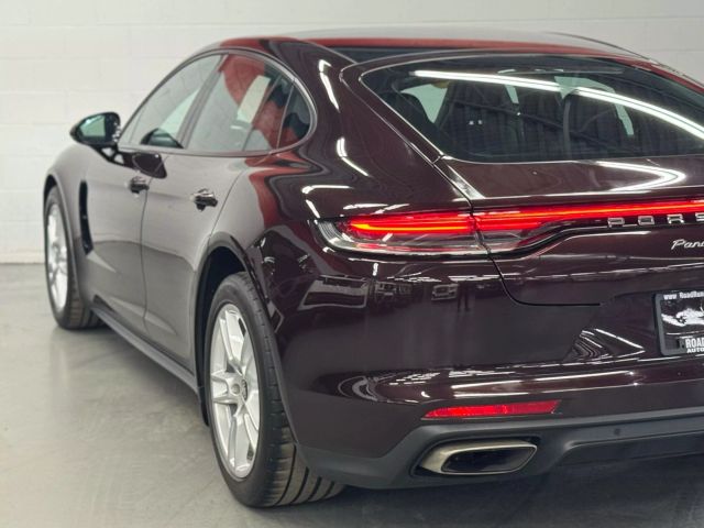 Vehicle image 10 of 39