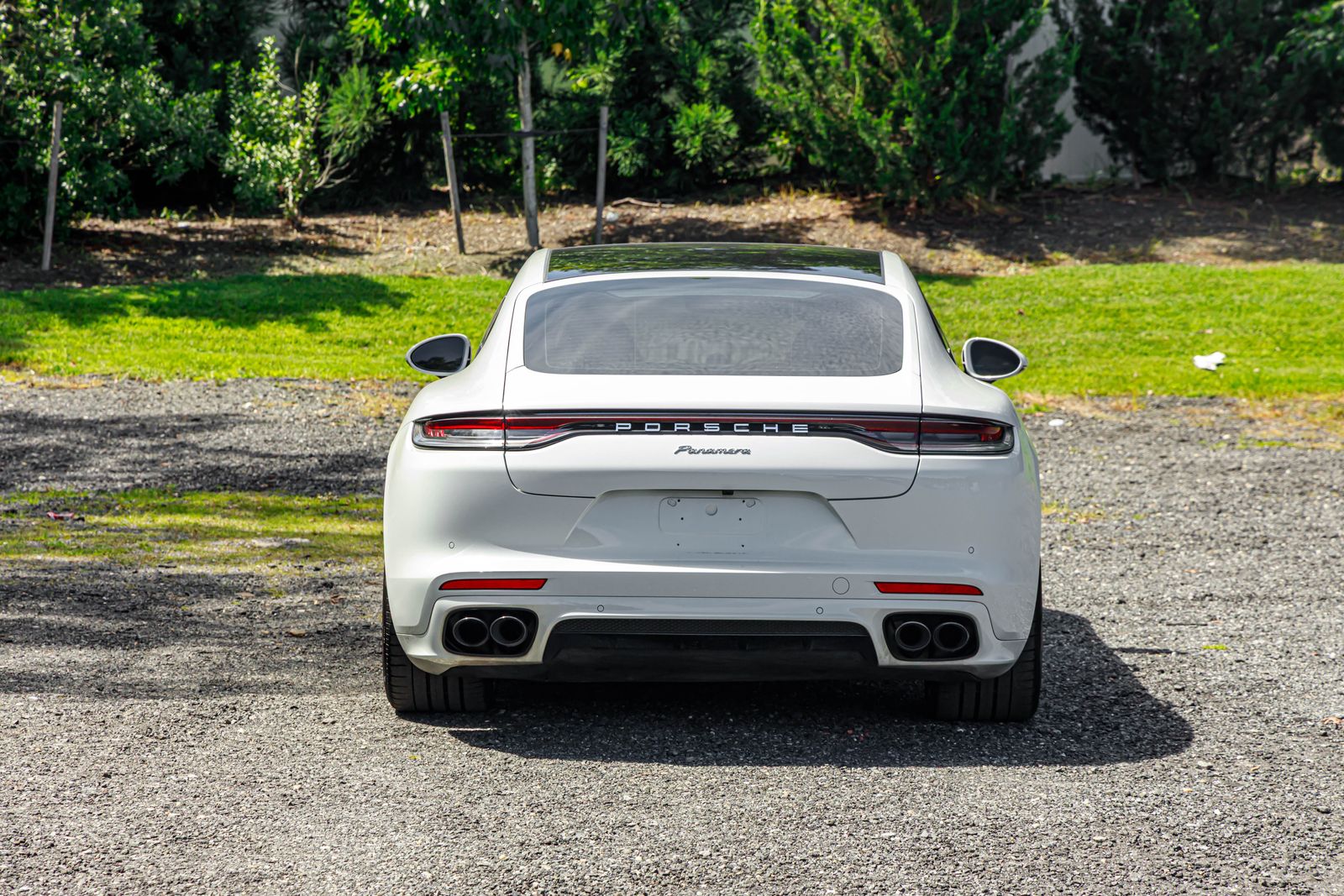 2022 Porsche Panamera Base Image 9 of 24