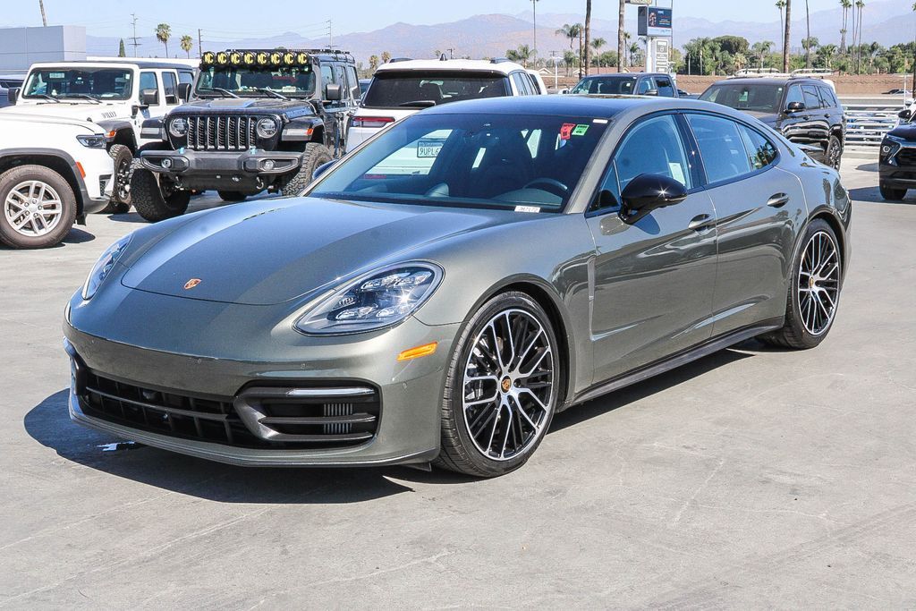 2022 Porsche Panamera Platinum Edition Image 1 of 28