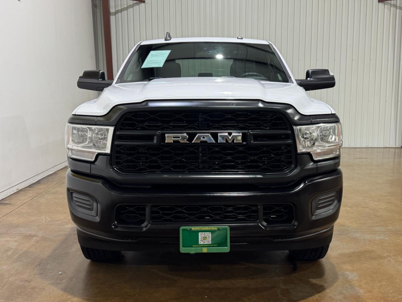 2022 Ram 2500 Tradesman Image 2 of 70