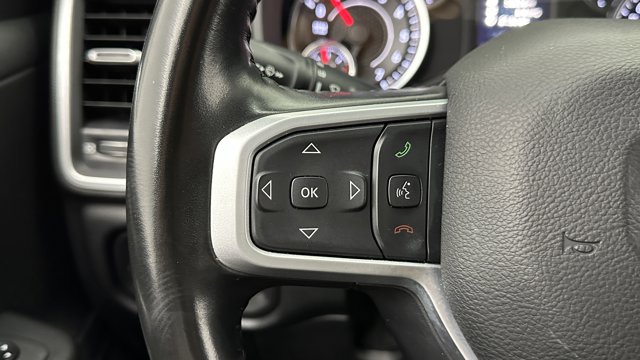 Vehicle image 29 of 41