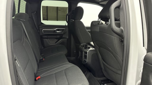 Vehicle image 9 of 41