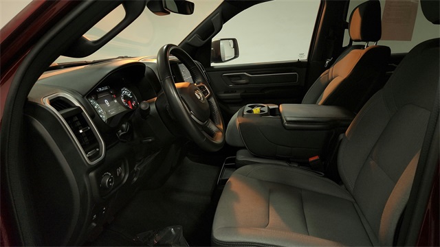 Vehicle image 24 of 50