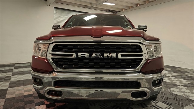 Vehicle image 4 of 50