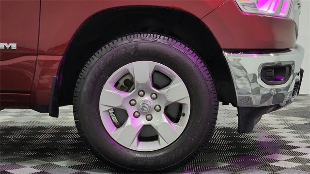 Vehicle image 48 of 50